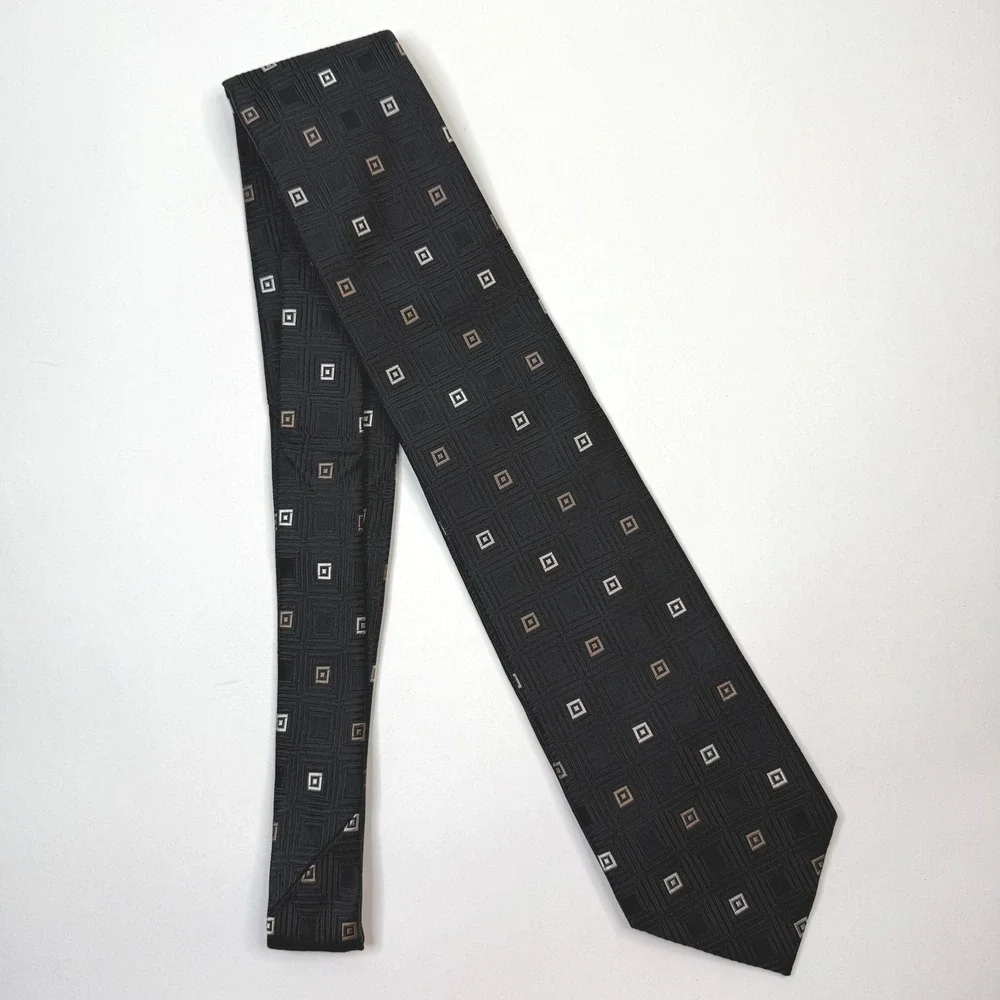 Michael Kors Necktie 100% Silk‎ Black Geometric